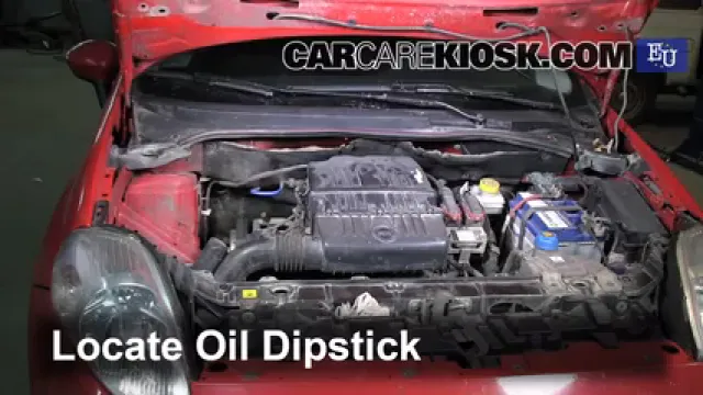 2007 Fiat Grande Punto Active 1.2L 4 Cyl. Huile Vérifier le niveau de l'huile